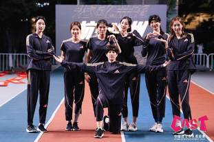 东道主签运不错 法国队遭遇强敌 美加墨世界杯分组抽签结果揭晓（美加墨世界杯分组揭晓：东道主签运佳，法国遭强敌）