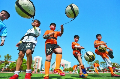 北青：邵佳一现场全程观看熊猫杯，并获得了选材参考依据（北青：邵佳一全程现场观战熊猫杯，获得选材参考）