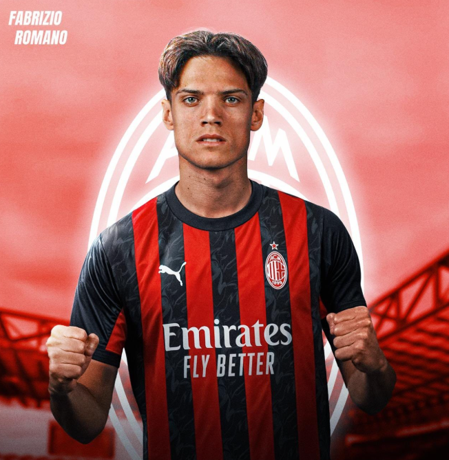 玉昆球迷在机场深情送别安德森，安德森的回应藏着太多不舍（玉昆球迷机场深情送行安德森，他的回应难掩不舍）